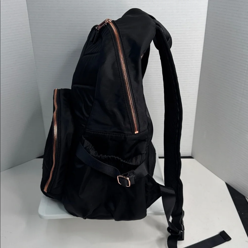 Storksak Quilted Hero Black Diaper Backpack-NWOT